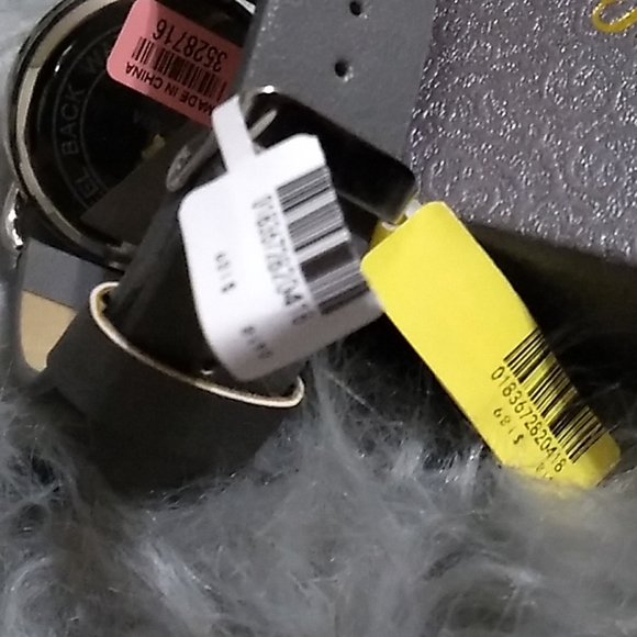 Faux Leather Water Resistant watch Gray - Picture 6 of 12